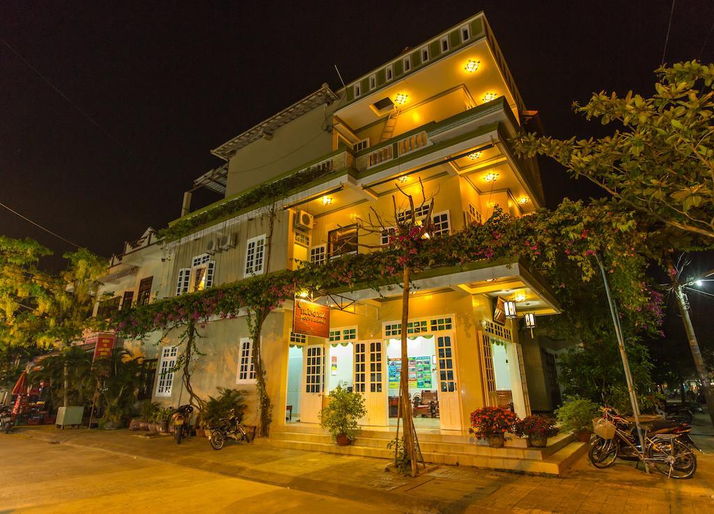 Moon'S Homestay Hoi An Zewnętrze zdjęcie